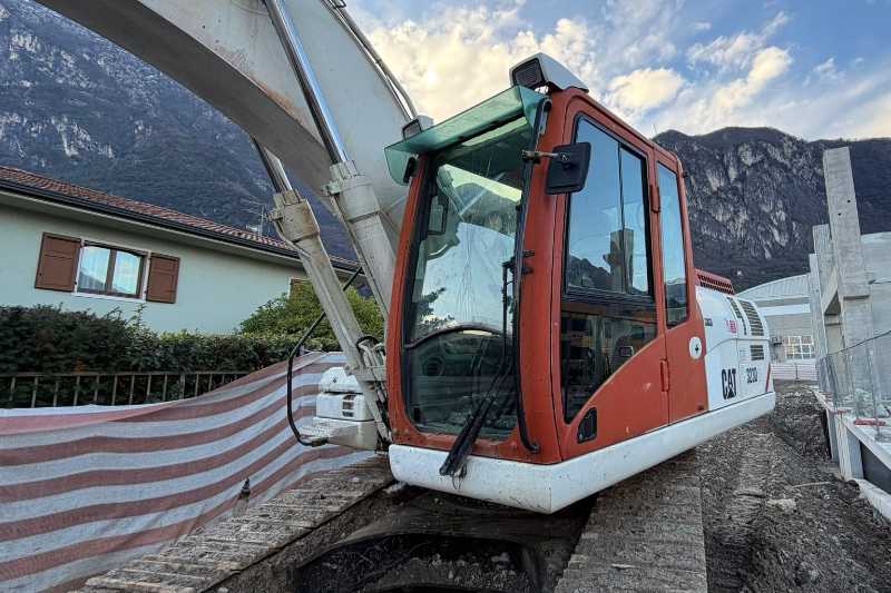 OmecoHub - Immagine CATERPILLAR 323DSA